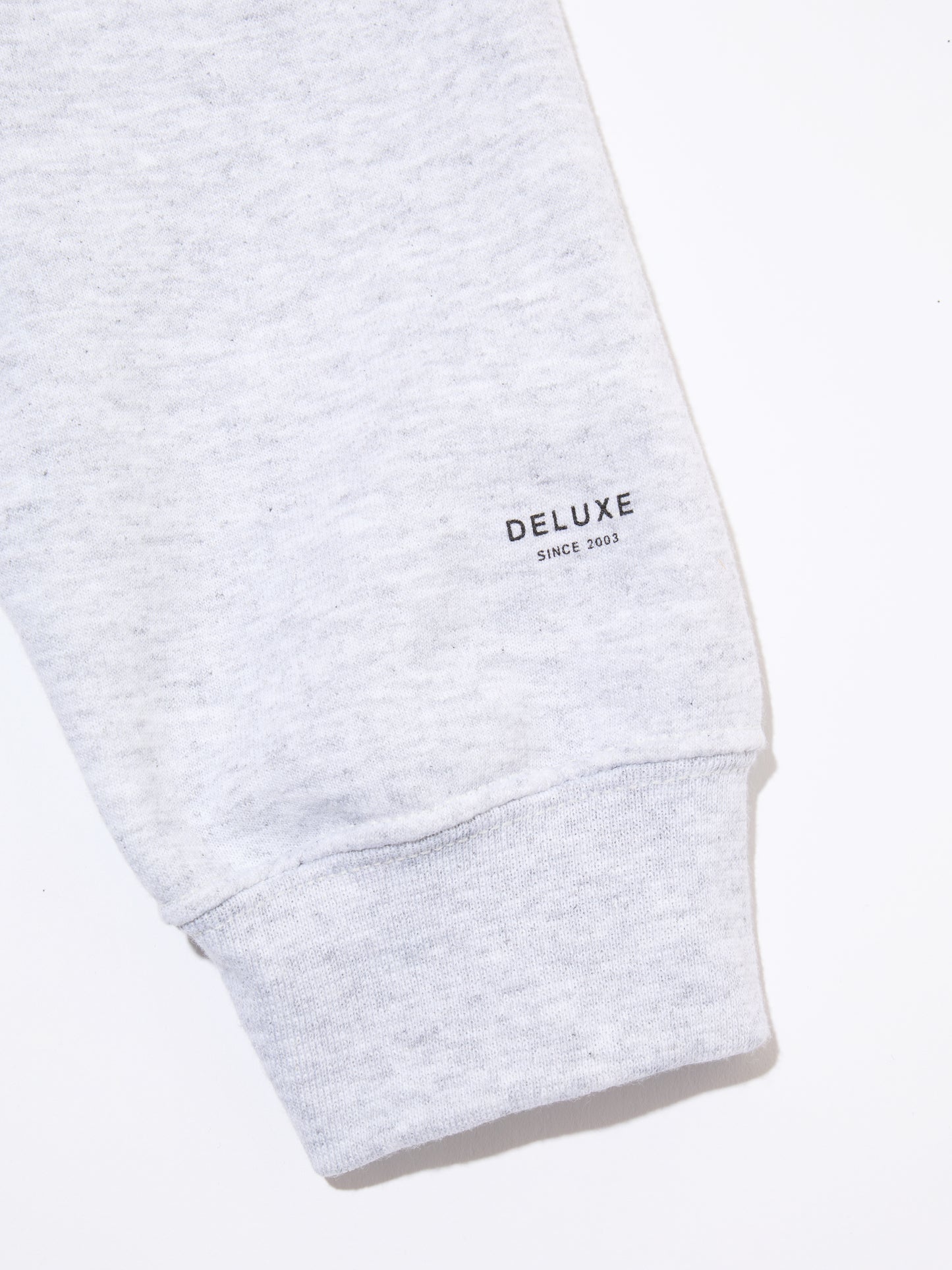 DELUXE x THE Warriors LOGO HOODIE GRAY