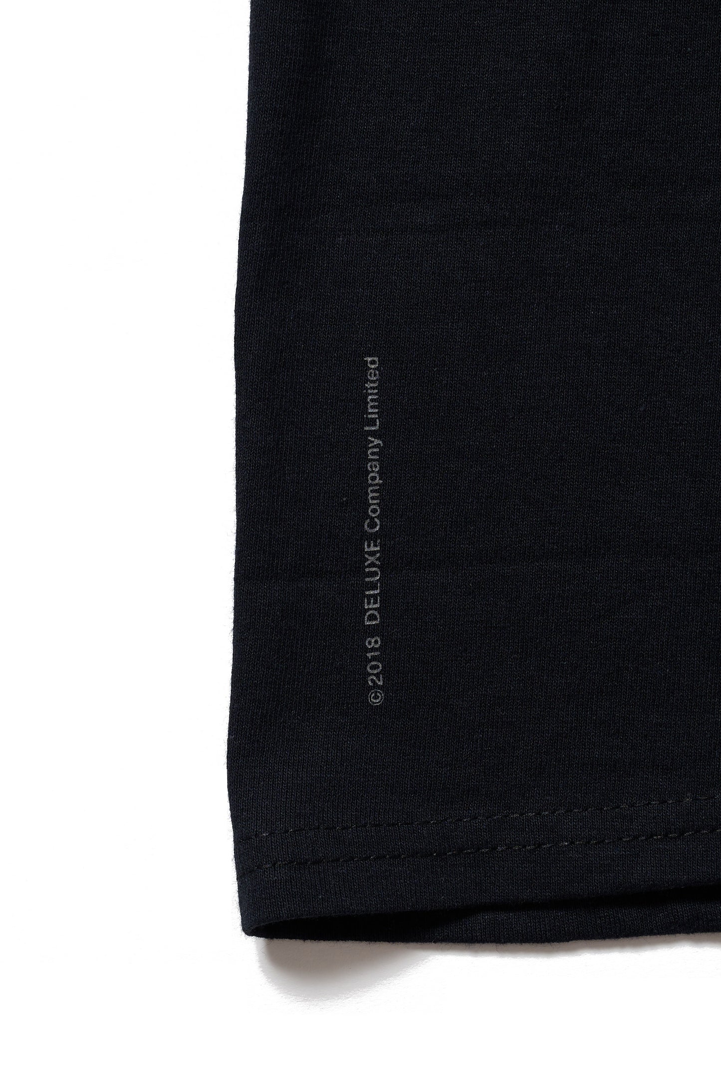 RWB x DELUXE TEE BLACK