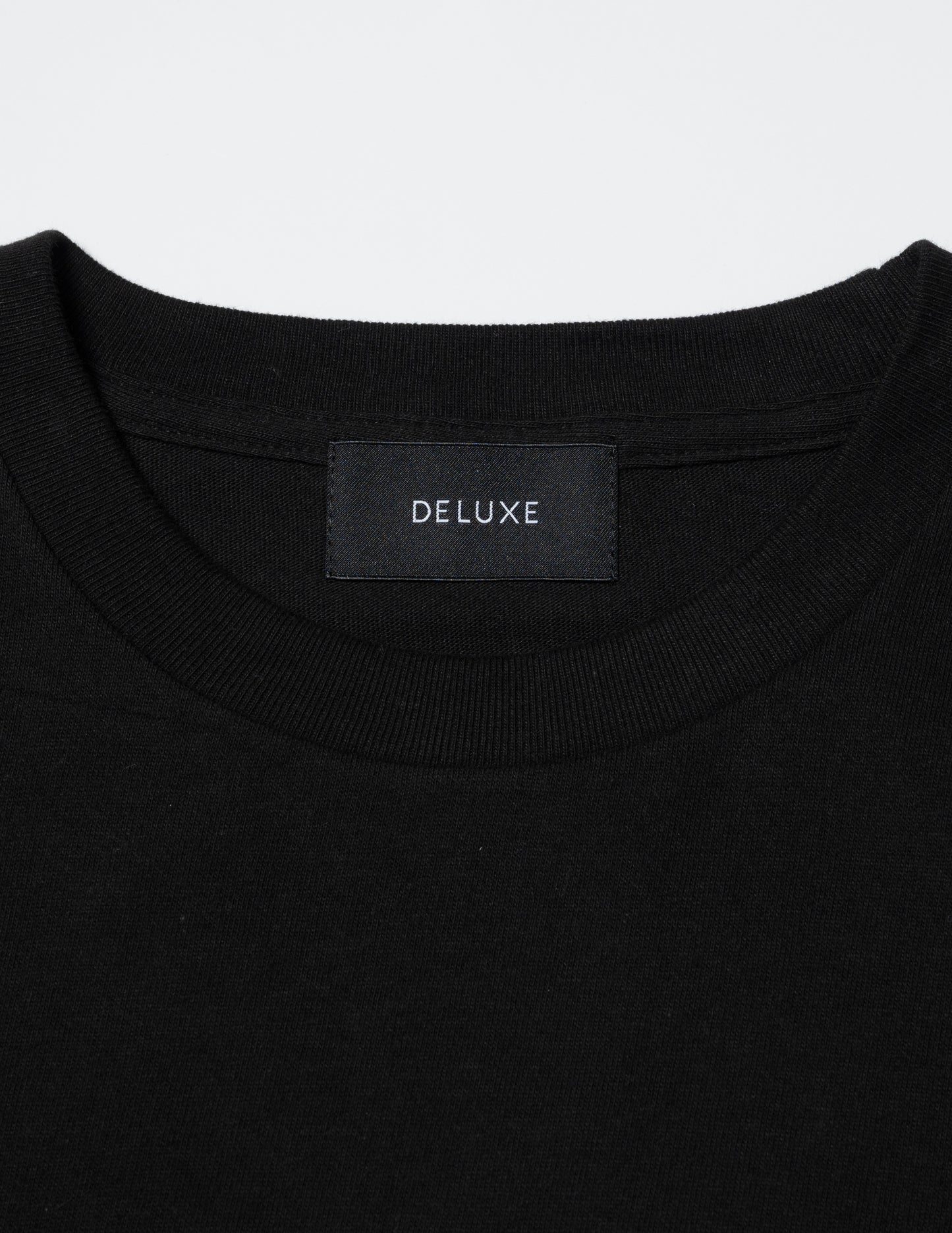 DELUXE LOGO TEE WHITE