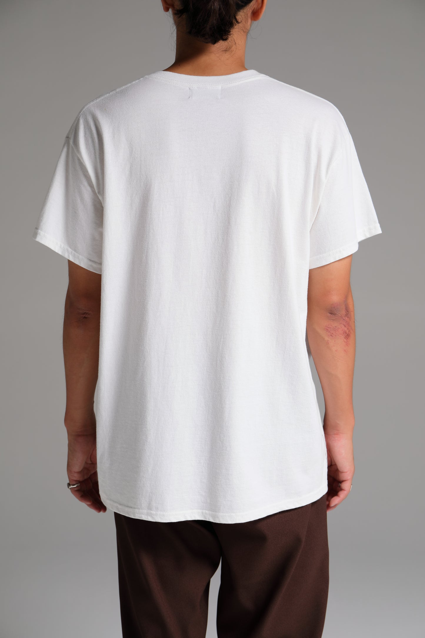 DELUXE LOGO TEE WHITE