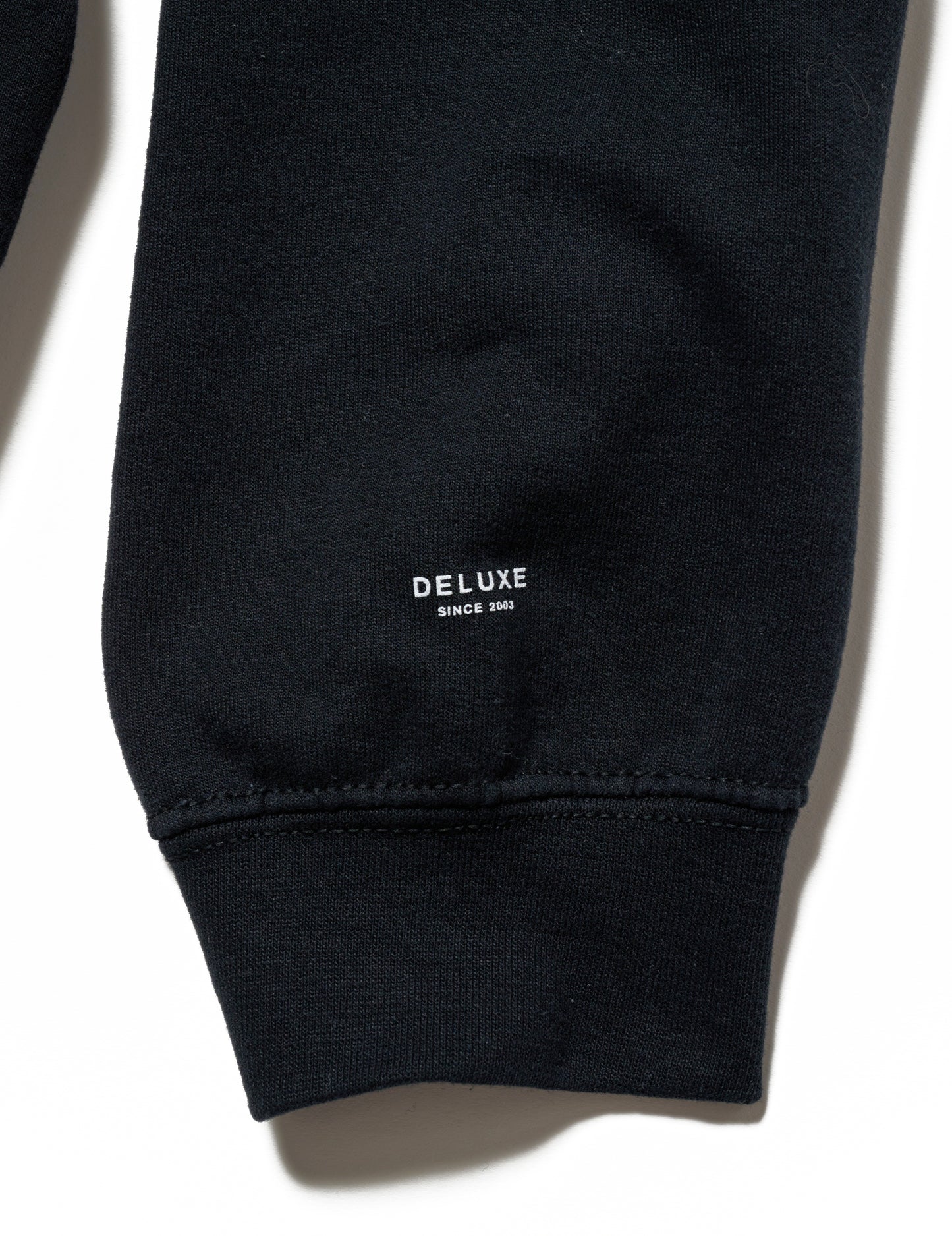 DISNEY x DELUXE SAVAGE HOODIE BLACK