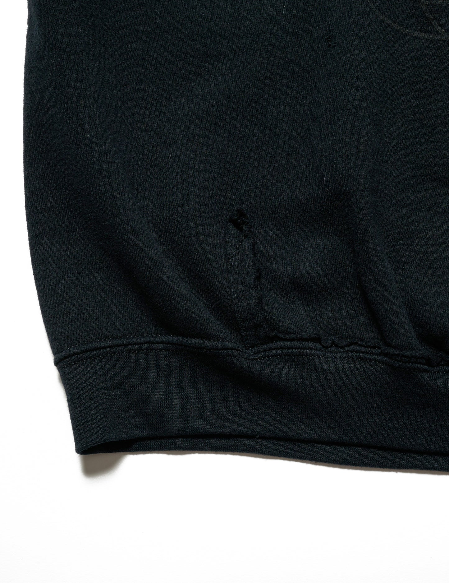 DISNEY x DELUXE SAVAGE HOODIE BLACK