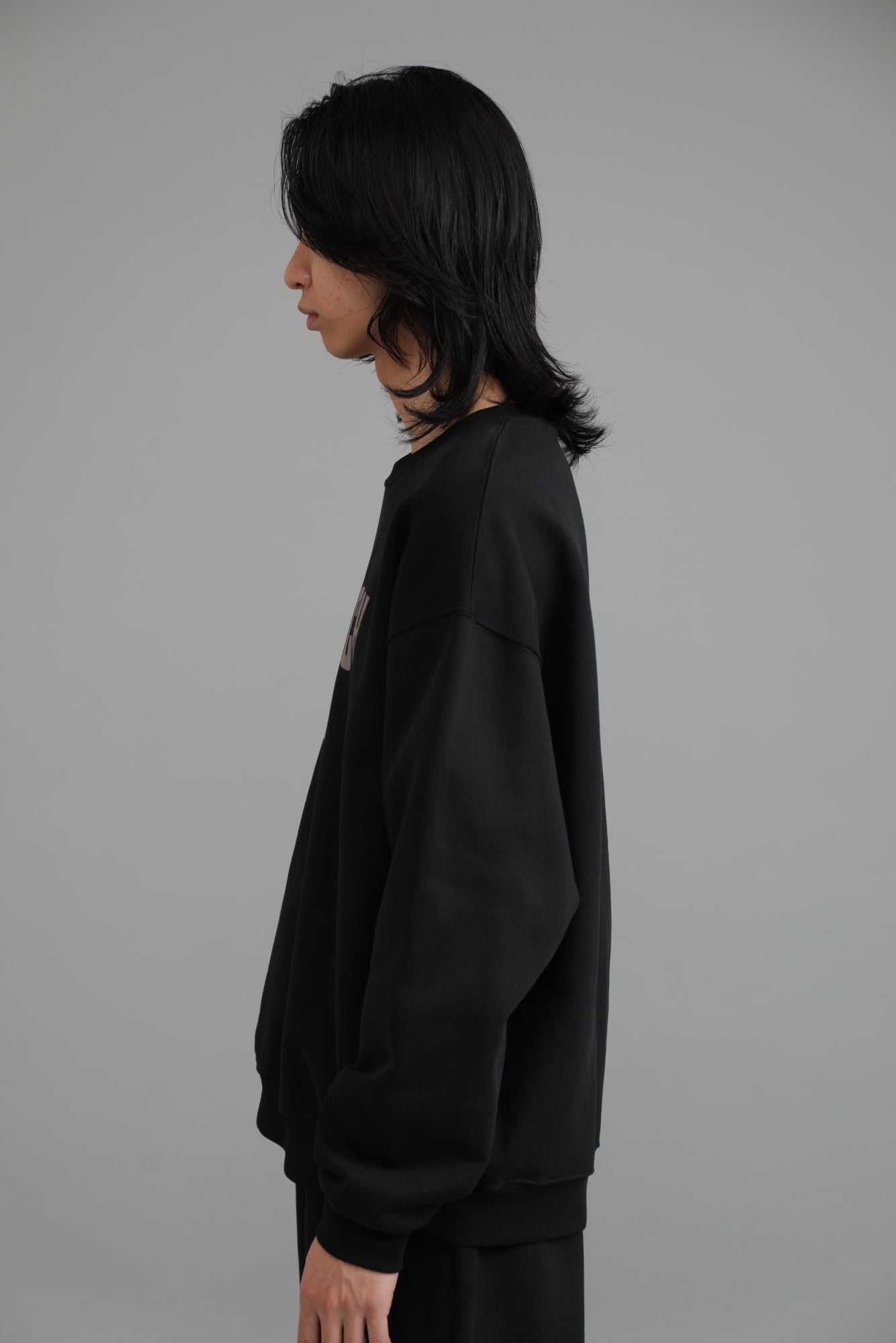 PC LOGO SWEAT BLACK