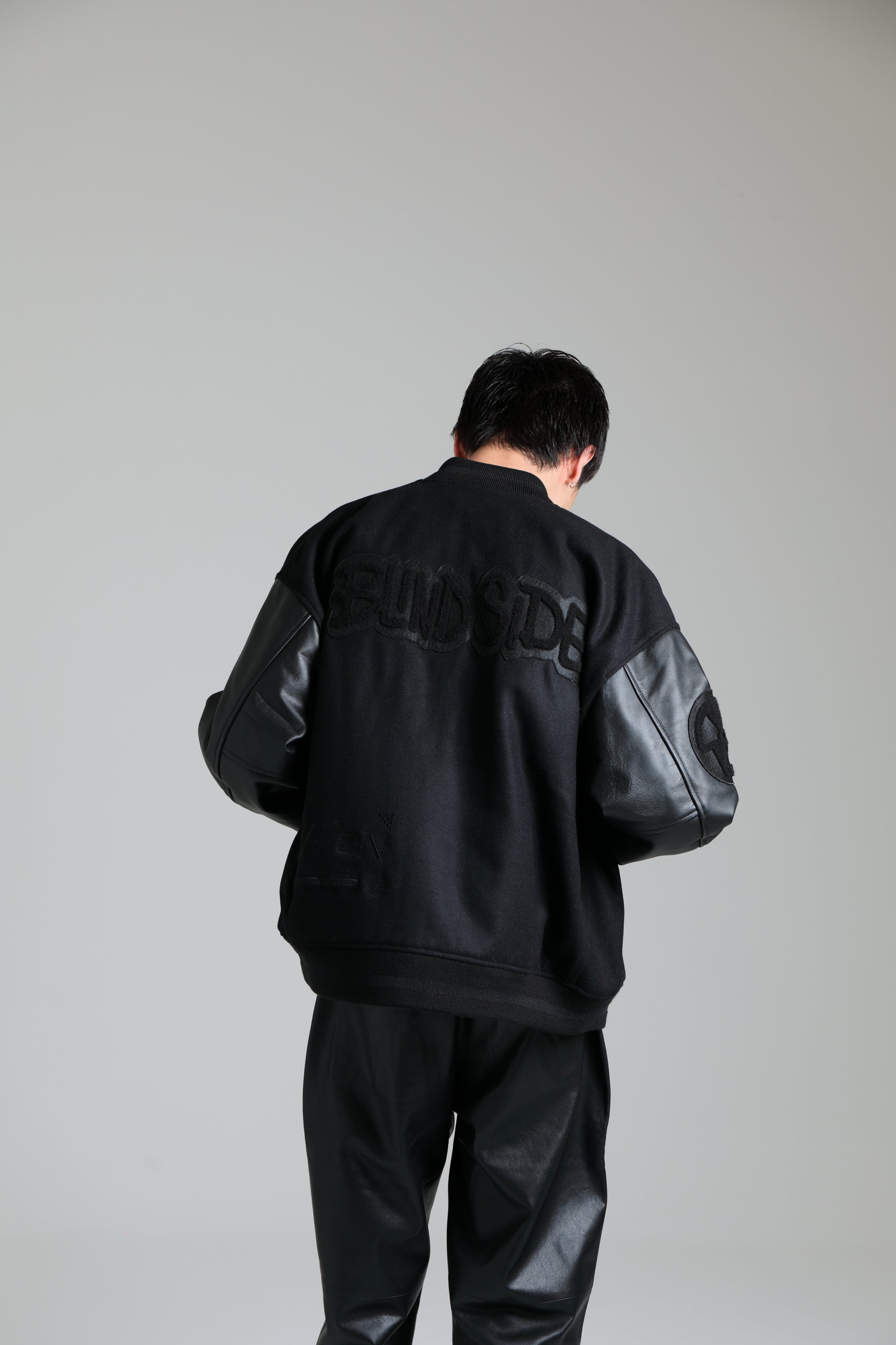 Evisen x DELUXE VAR SITY BOYS JACKET BLACK