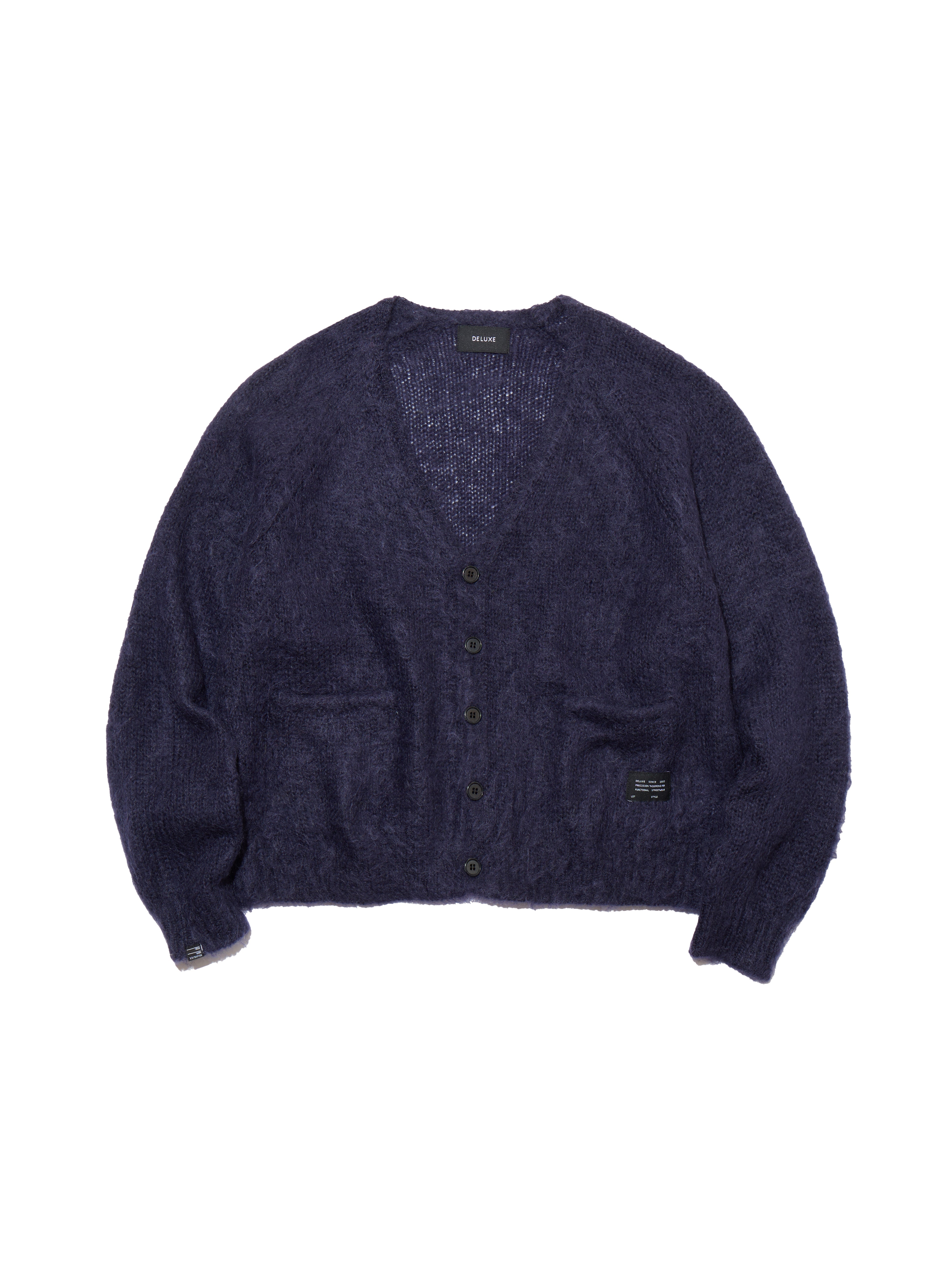 SWEATERS – DELUXE2003