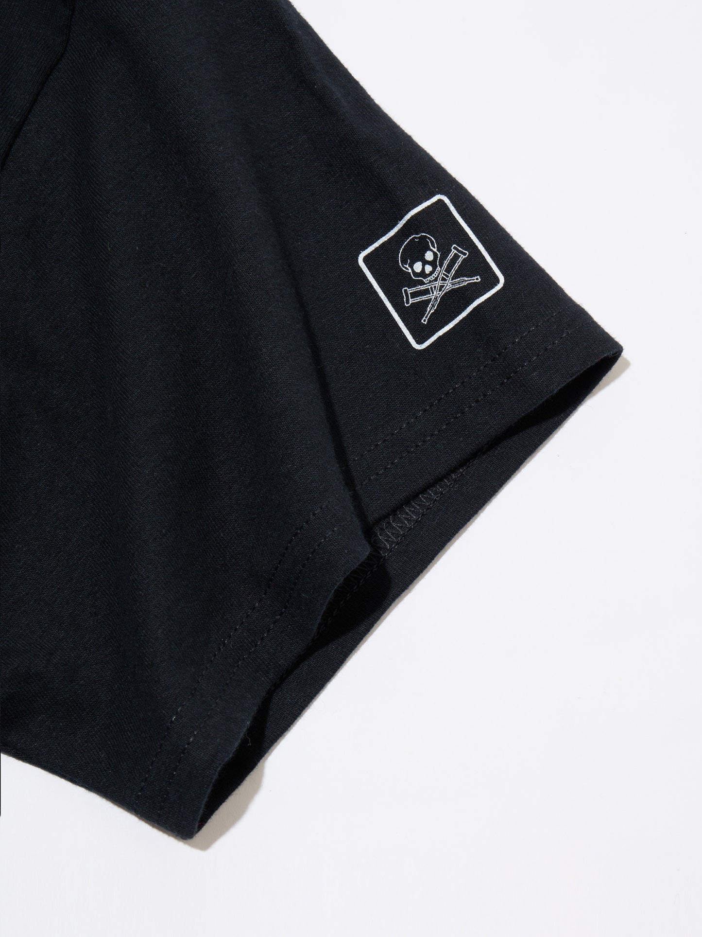 THE CREW LOGO TEE BLACK