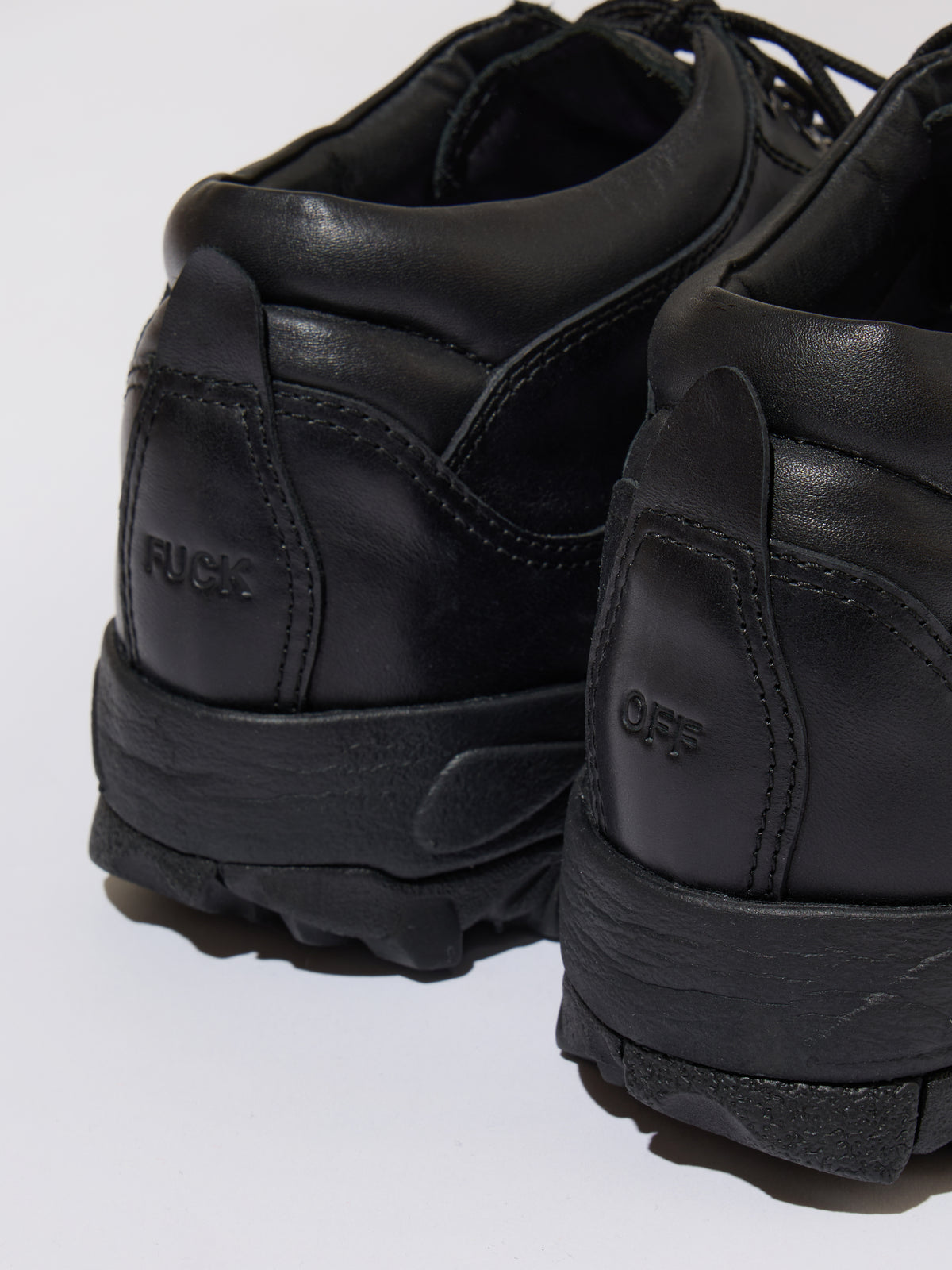 DELUXE x SUICOKE STRIKE