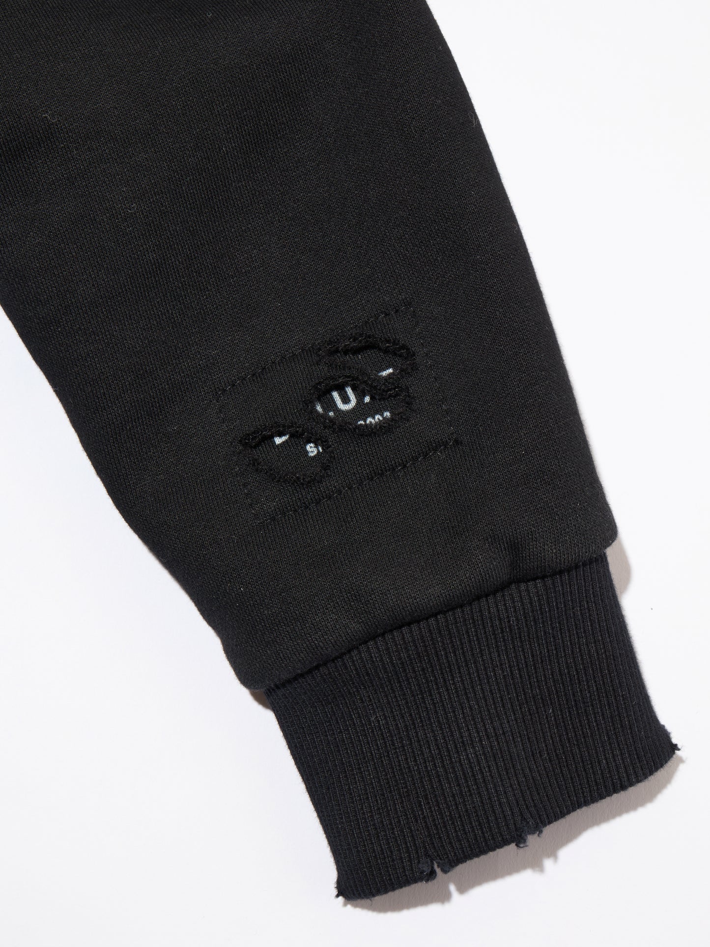DELUXE x THE Warriors Photo CREW BLACK