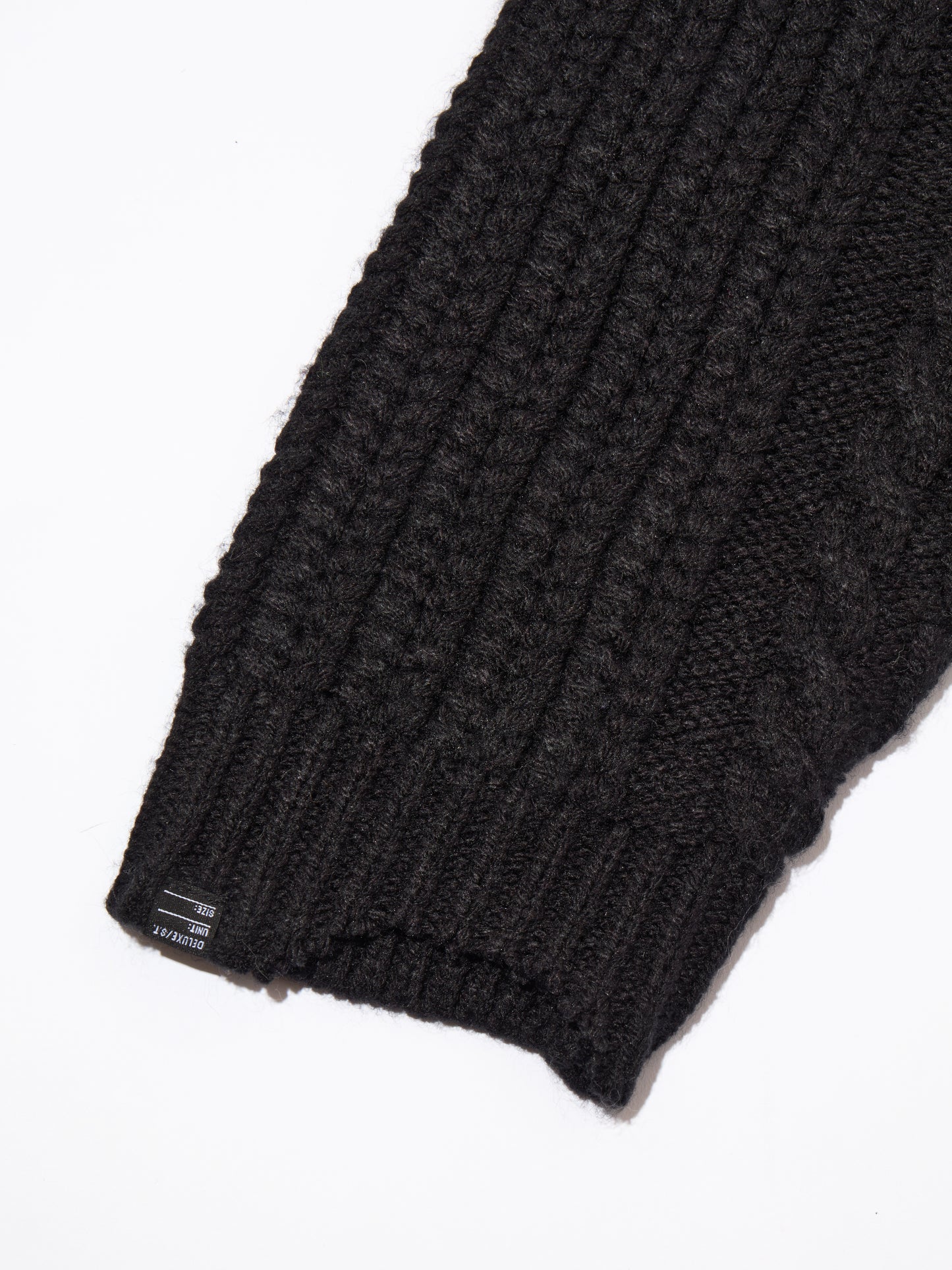 SAVAGE WAVES　BLACK