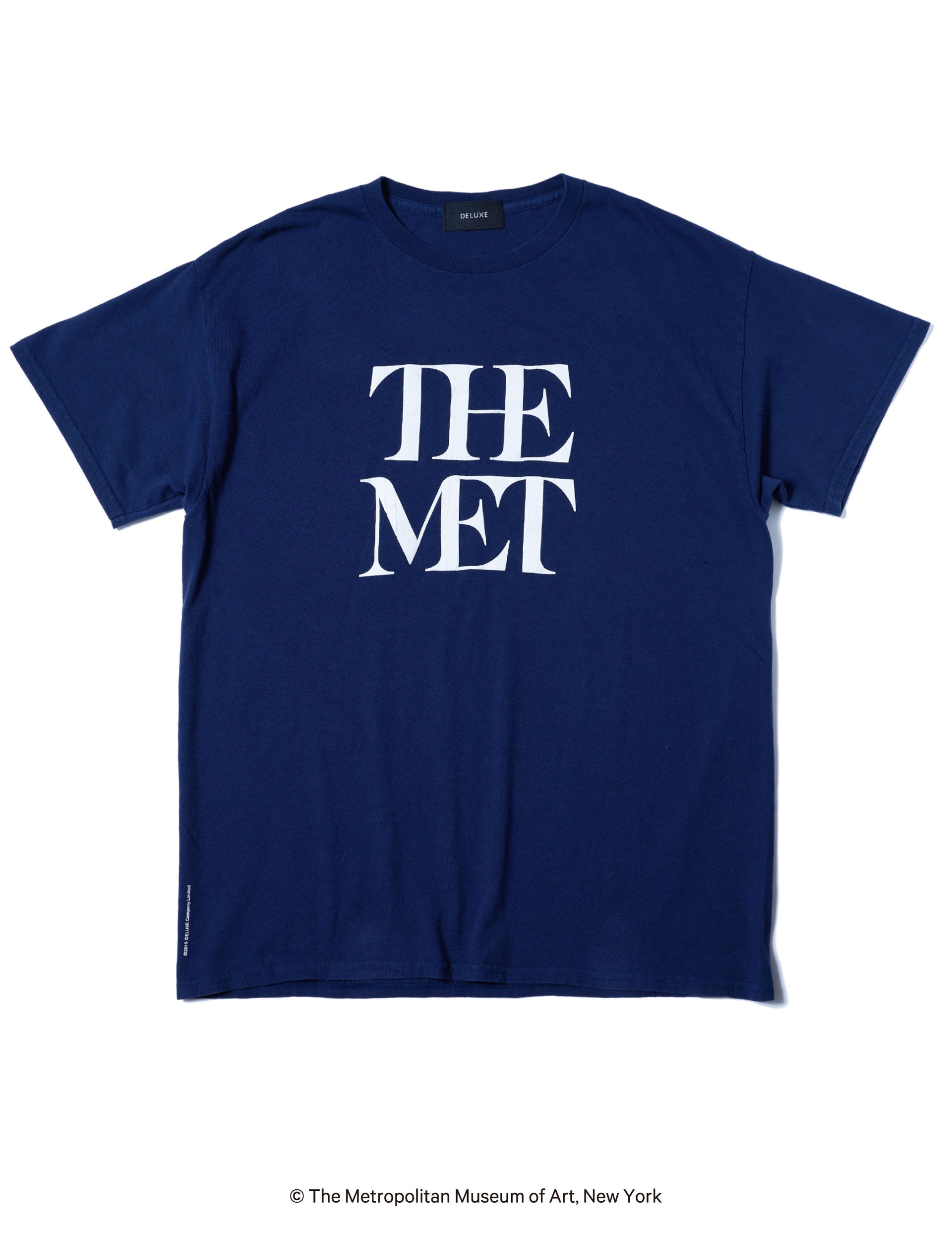 THE MET x DELUXE LOGO TEE NAVY – DELUXE2003