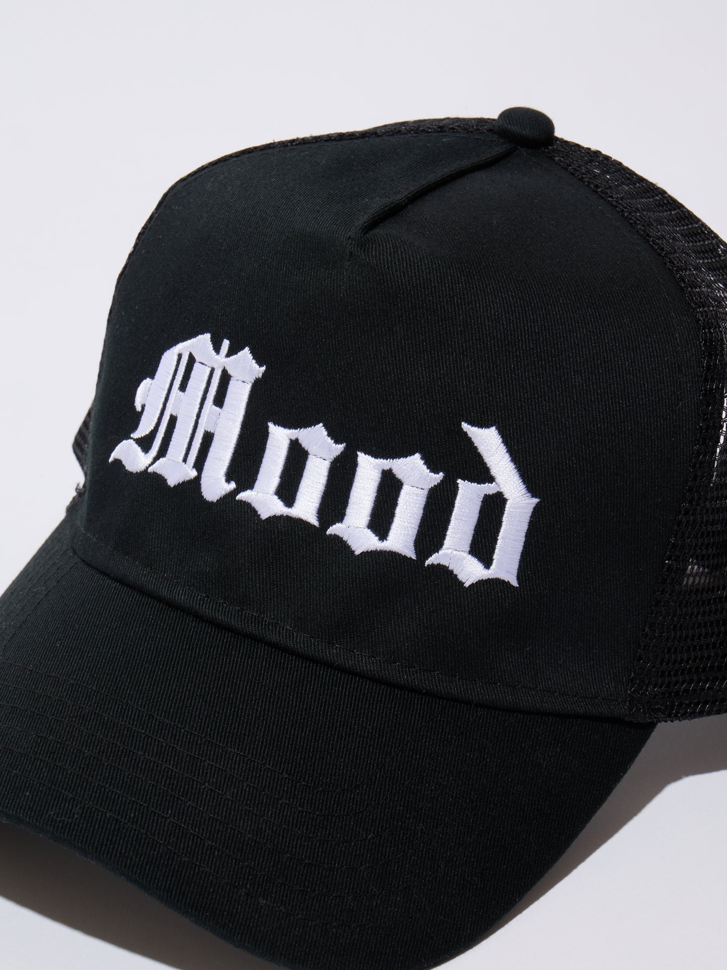 MOOD BLACK