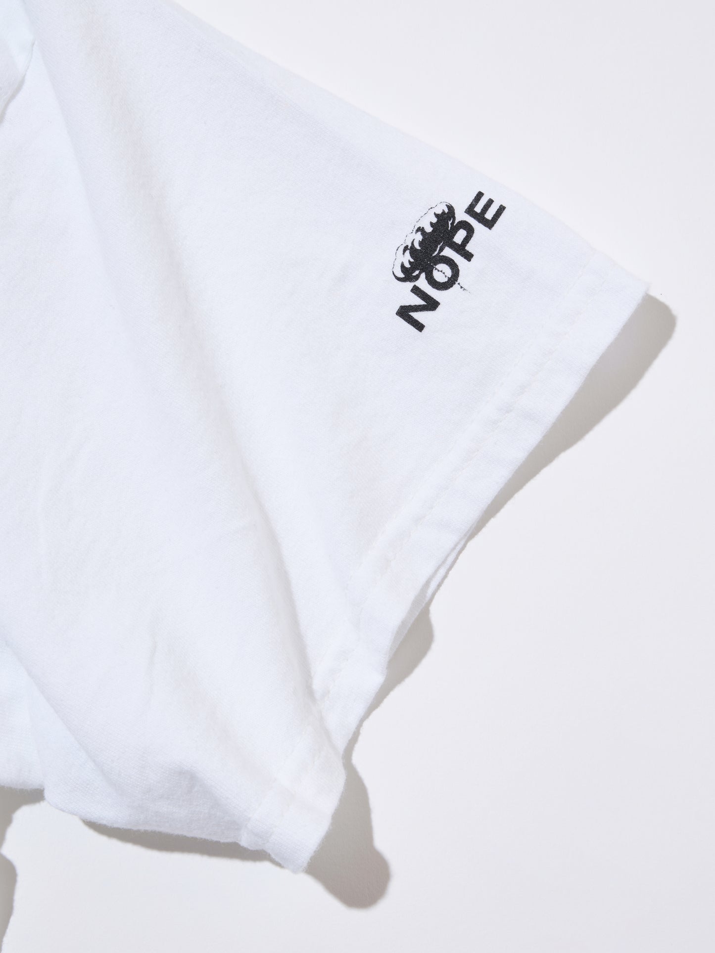 DELUXE x NOPE TEE WHITE