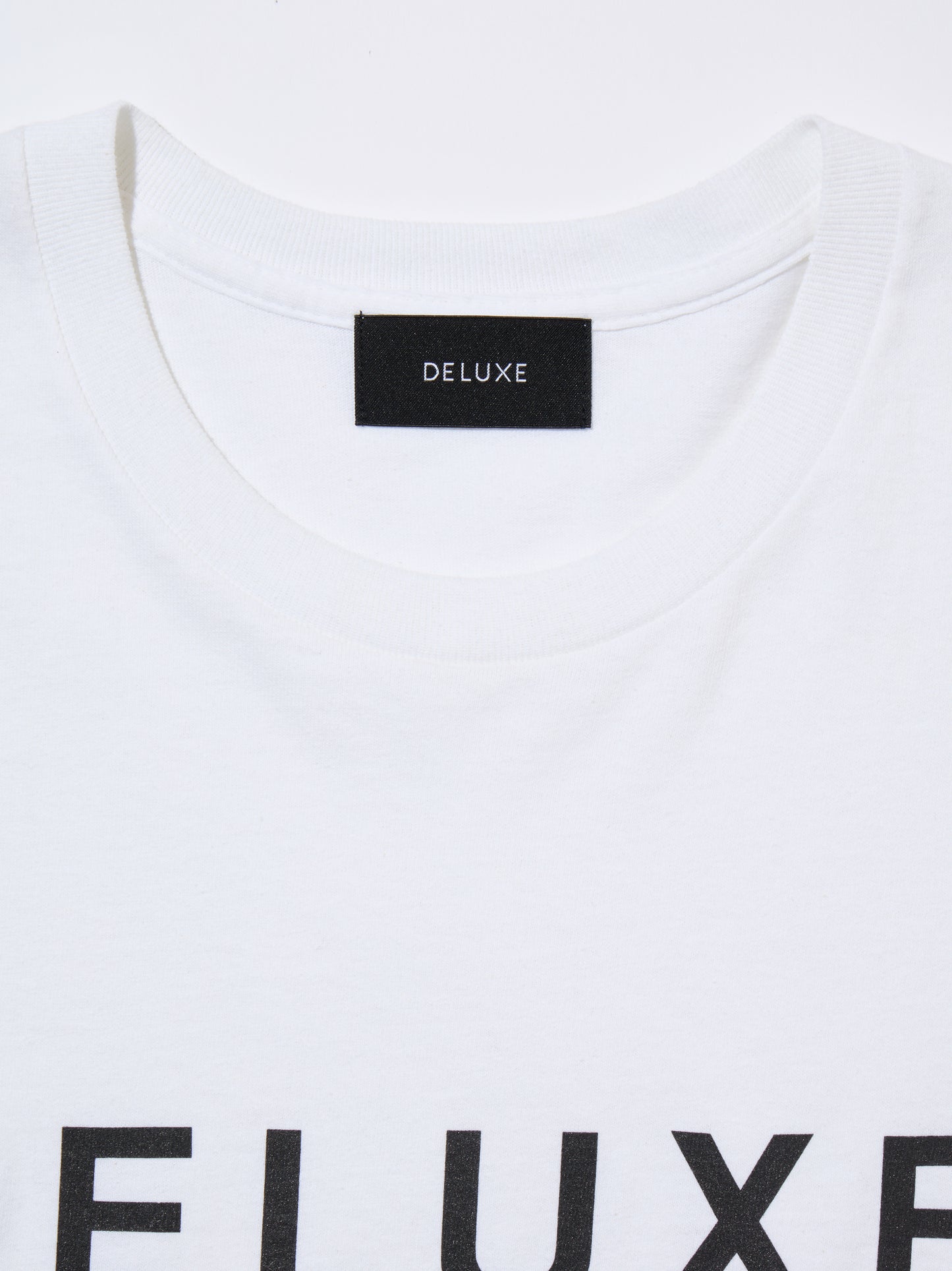 DELUXE LOGO TEE　WHITE