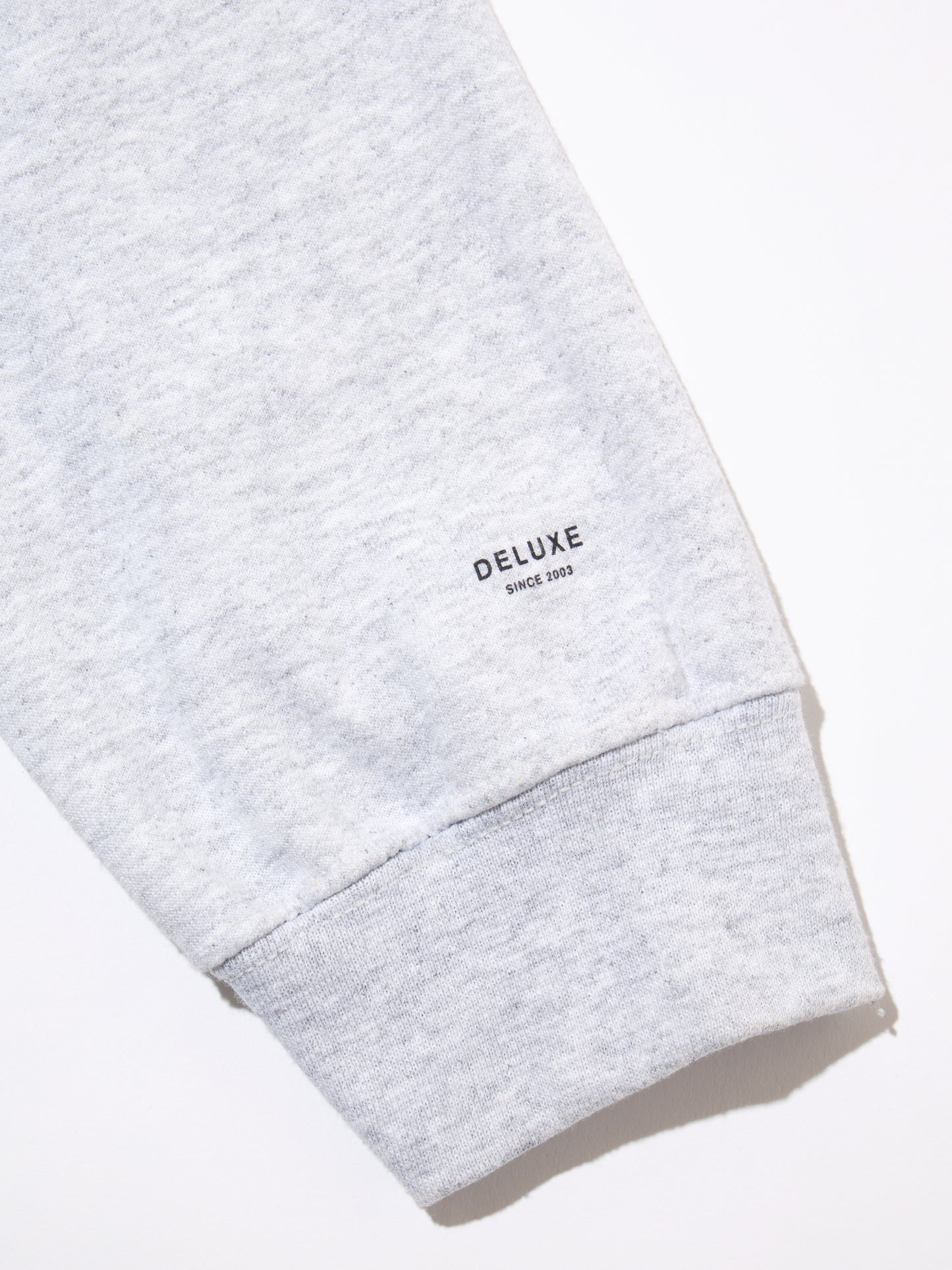 DELUXE LOGO CREW GRAY