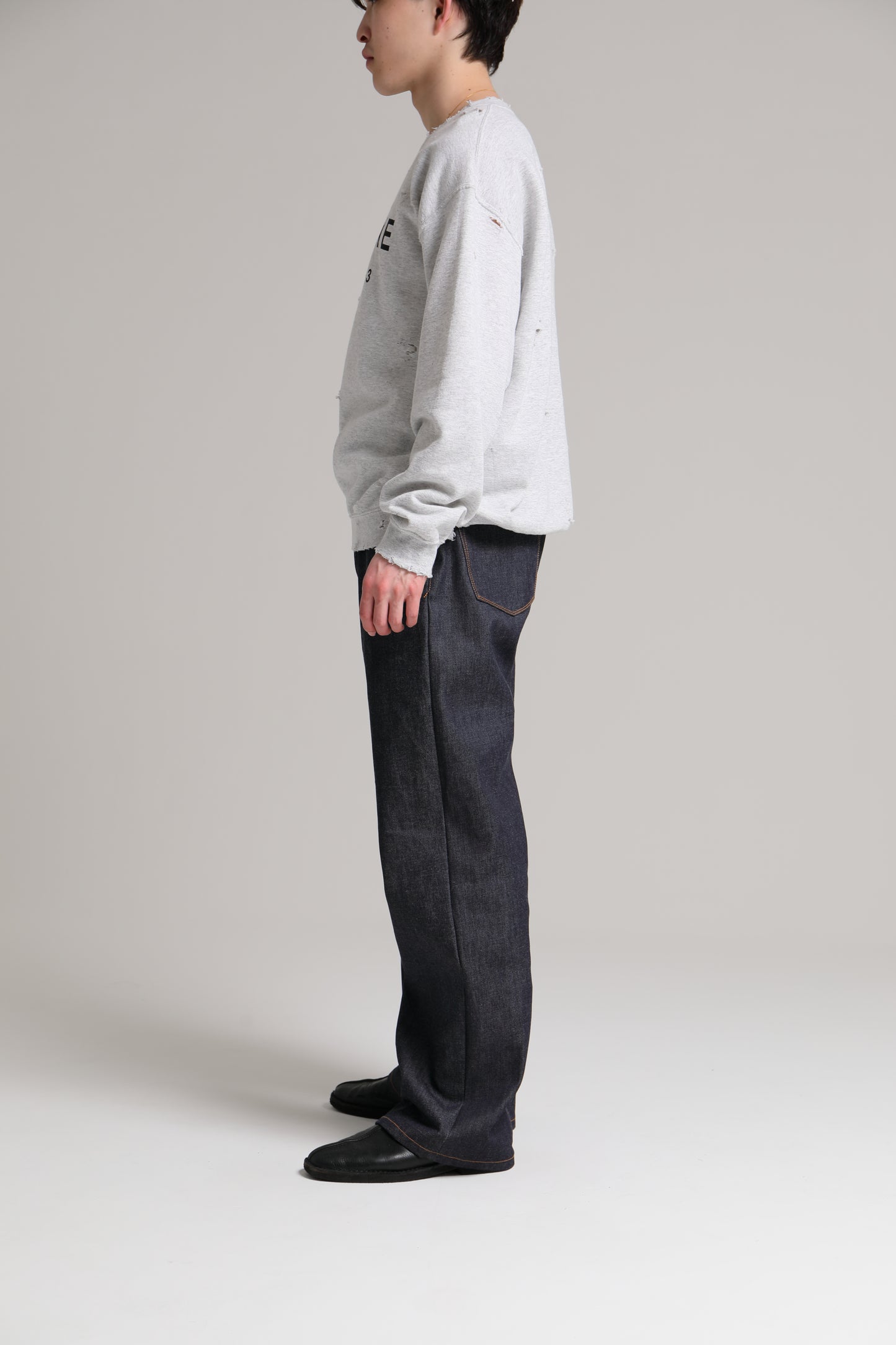 DELUXE LOGO SAVAGE CREW GRAY