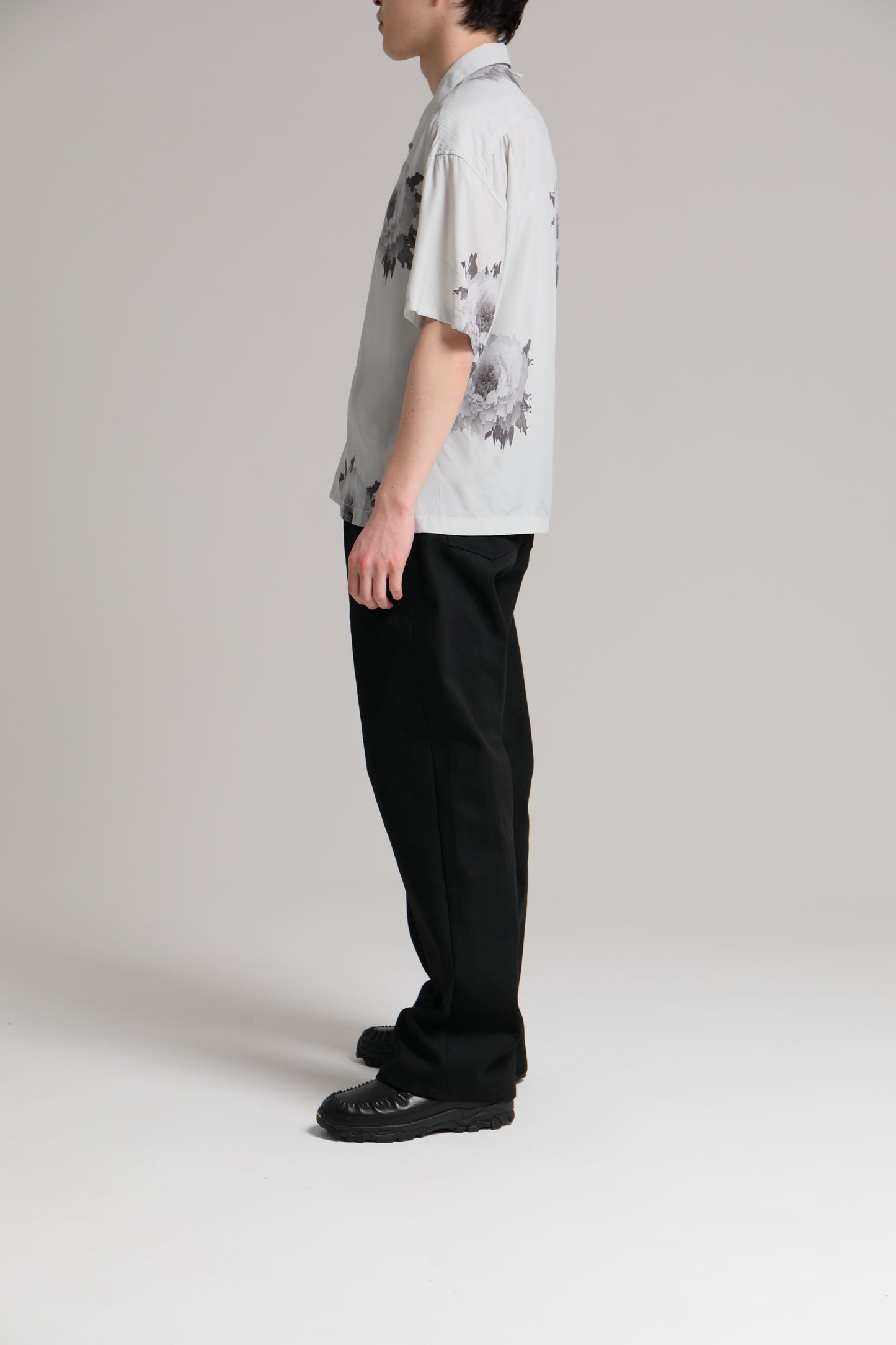 DELUXE x Kosuke Kawamura Flower shirts WHITE