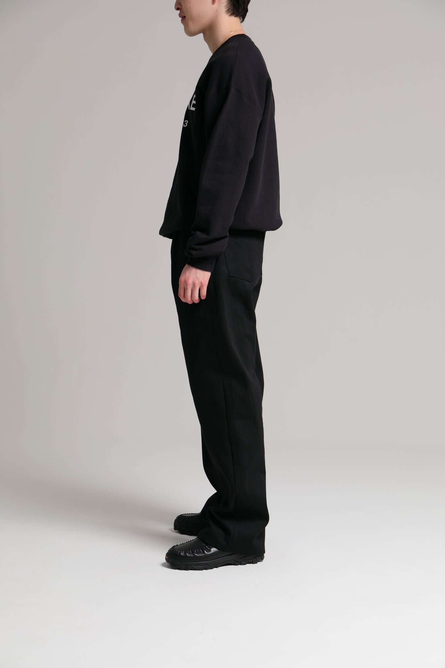 DELUXE LOGO CREW BLACK