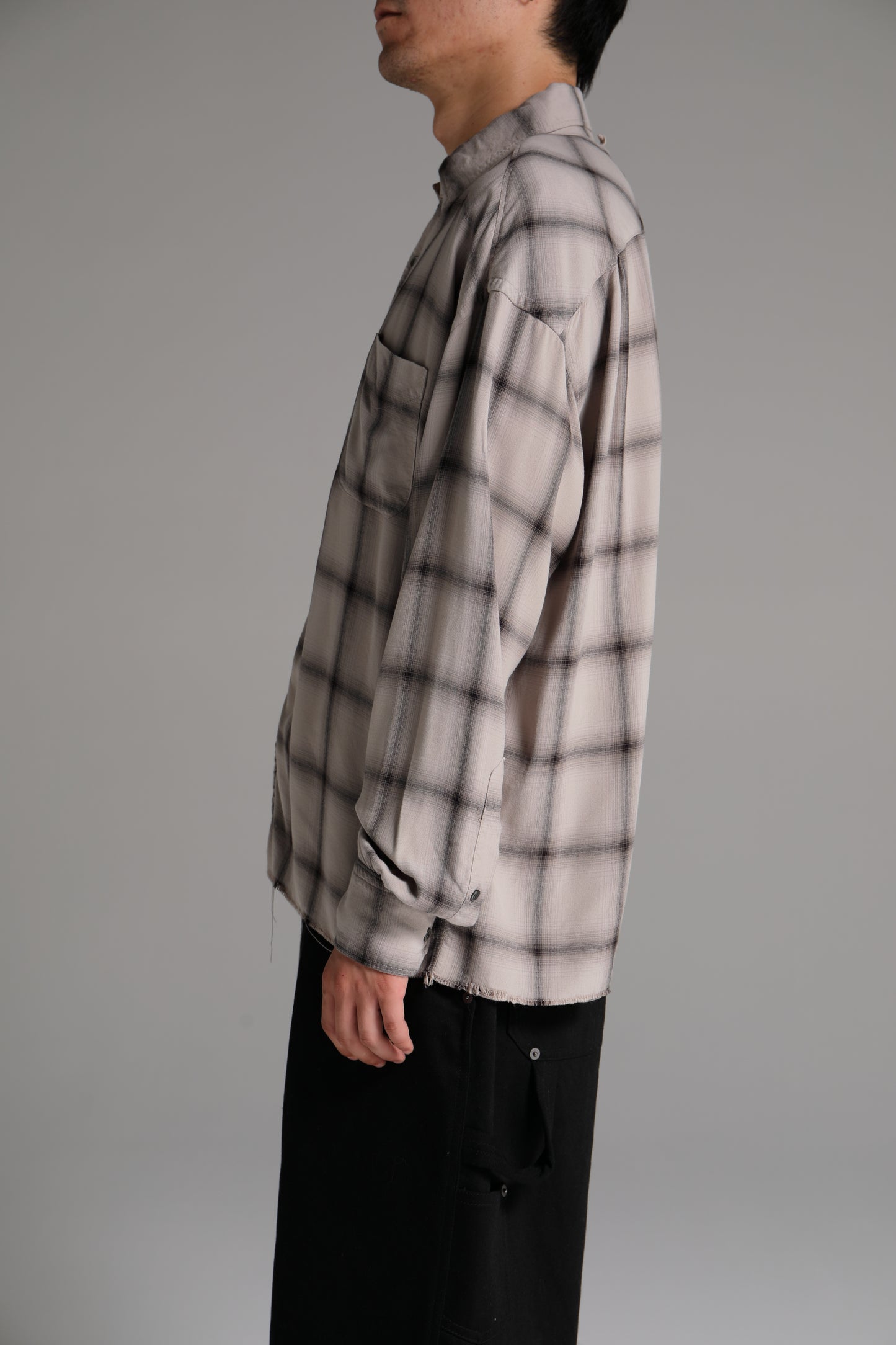 UNCONTROL GRAY