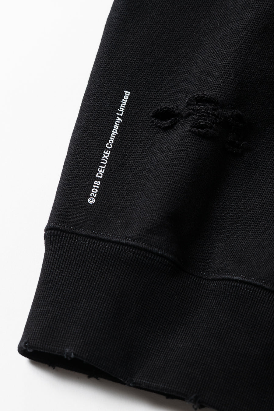 DELUXE x TIGHTBOOTH DAMAGE CREW SWEAT BLACK