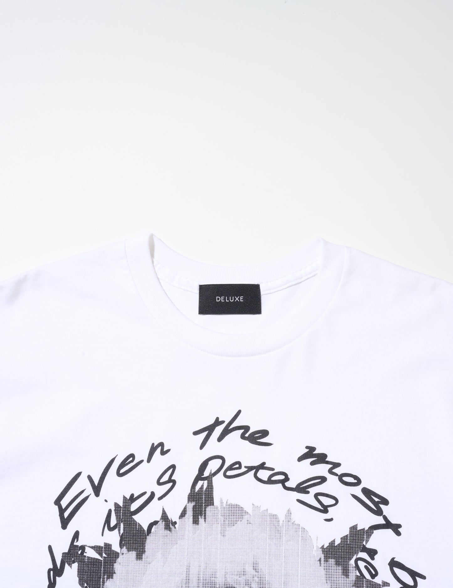 DELUXE x Kosuke Kawamura Flower TEE WHITE