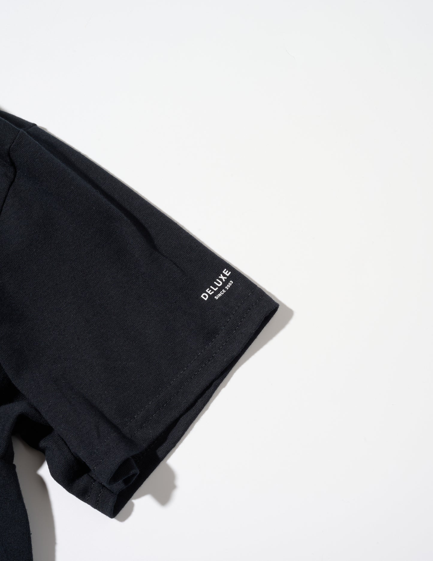 DELUXE x Kosuke Kawamura Flower TEE BLACK