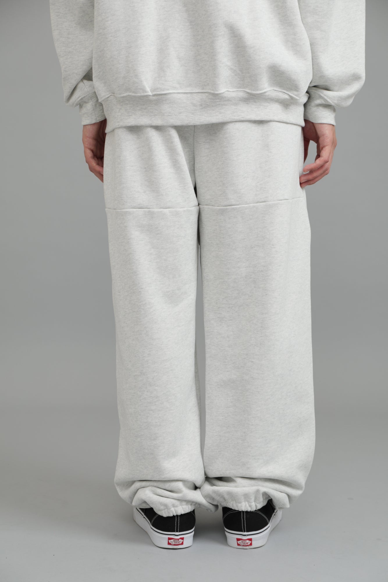 PC SWEAT PANTS GRAY